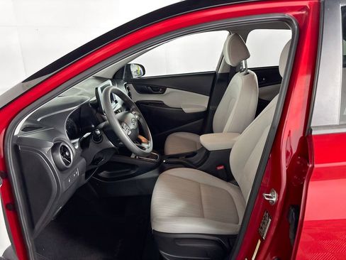 Used 2022 Hyundai Kona SEL w/ Cargo Package image 11