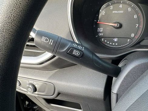 Used 2021 Chevrolet TrailBlazer LS image 30