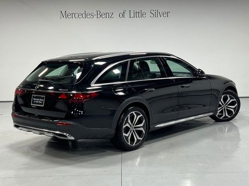 Used 2025 Mercedes-Benz E 450 4MATIC All-Terrain Wagon image 6