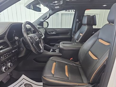 Used 2021 GMC Yukon XL AT4 w/ AT4 Premium Plus Package AWD/4WD image 40
