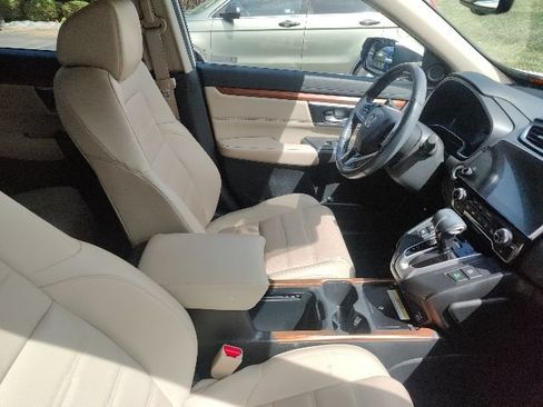 Used 2020 Honda CR-V Touring image 27