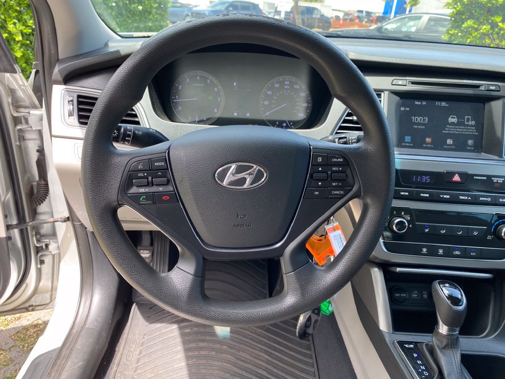 Used 2017 Hyundai Sonata SE FWD image 32
