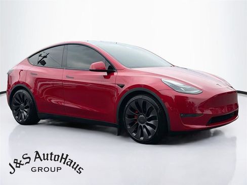 Used 2021 Tesla Model Y Performance AWD/4WD image 1