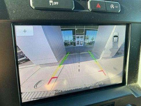 Used 2019 Ford F150 XLT w/ Equipment Group 302A Luxury AWD/4WD image 18