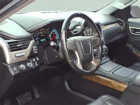 Used 2017 GMC Yukon XL Denali w/ Open Road Package image 8