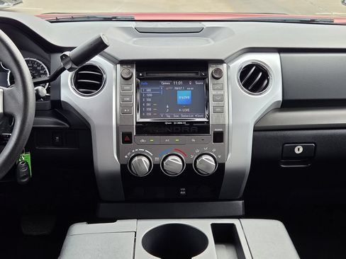 Used 2014 Toyota Tundra SR5 RWD image 17