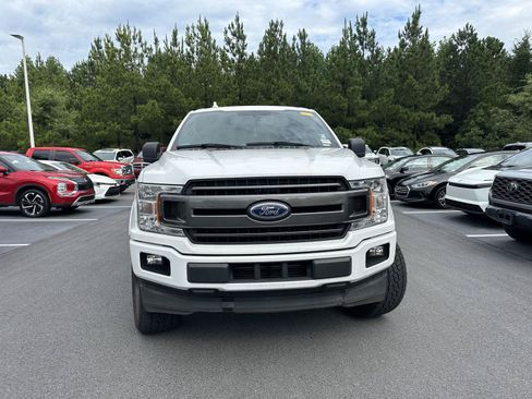 Used 2018 Ford F150 XLT w/ Equipment Group 302A Luxury RWD image 3