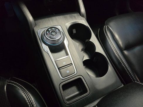 Used 2024 Ford Escape Platinum image 35