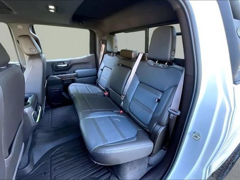 Used 2019 GMC Sierra 1500 Denali w/ Denali Ultimate Package AWD/4WD image 16