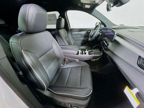 New 2026 Buick Enclave Preferred w/ Power Package AWD/4WD image 20