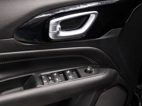 Used 2022 Jeep Compass Altitude image 22