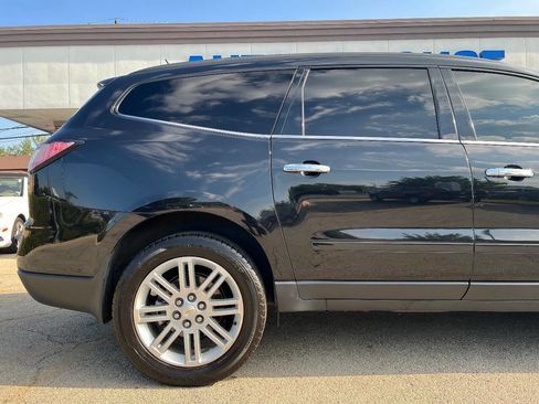 Used 2015 Chevrolet Traverse LT w/ Style and Technology Package image 39