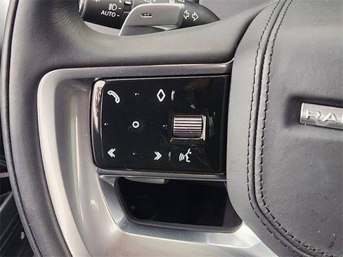 Used 2023 Land Rover Range Rover Long Wheelbase SE image 27