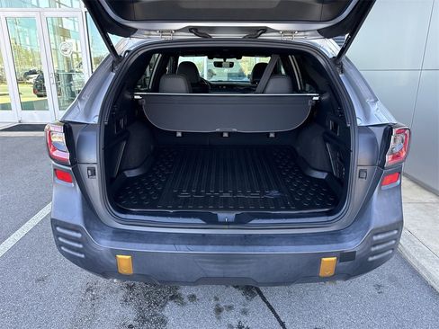 Used 2022 Subaru Outback Wilderness image 31