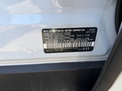 Used 2023 Mitsubishi Outlander SE AWD/4WD image 31