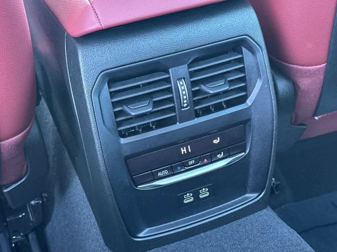 Used 2025 BMW 330i 330i image 14