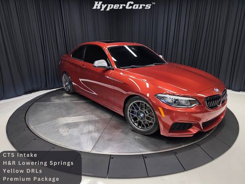 Used 2018 BMW M240i Coupe image 1