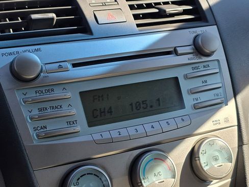 Used 2007 Toyota Camry LE image 37