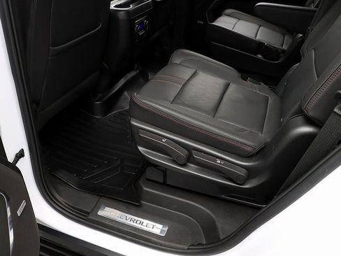 Used 2023 Chevrolet Tahoe RST w/ Sport Performance Package image 29