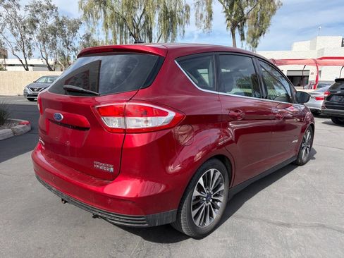 Used 2017 Ford C-MAX Titanium w/ Equipment Group 301A image 8