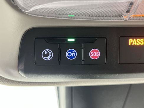 Used 2026 Buick Encore GX Avenir w/ Avenir Technology Package AWD/4WD image 28