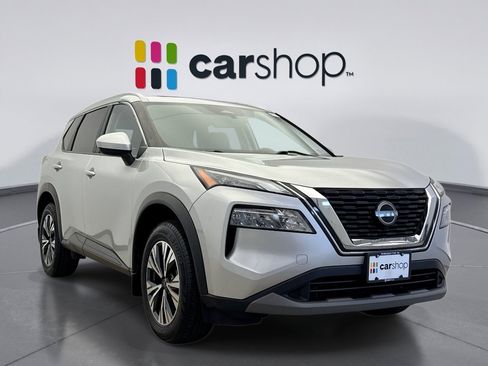 Used 2023 Nissan Rogue SV w/ SV Premium B Package image 7
