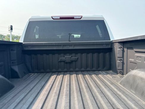 Used 2021 Chevrolet Silverado 1500 LT w/ Bed Protection Package AWD/4WD image 32