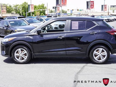 Used 2021 Nissan Kicks S FWD image 8
