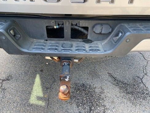 Used 2021 Toyota Tacoma TRD Off-Road image 10