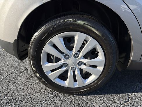 Used 2024 Kia Soul LX FWD image 15