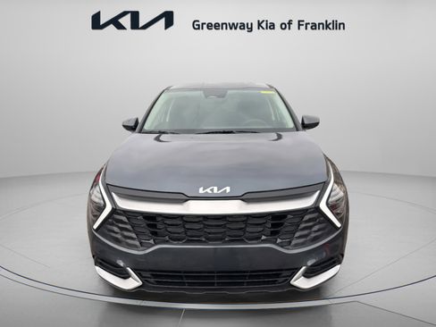 New 2025 Kia Sportage LX image 2