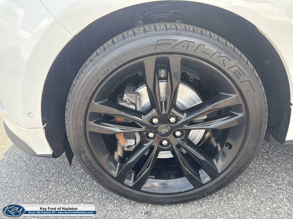 Used 2022 Ford Edge ST w/ Equipment Group 401A AWD/4WD image 14