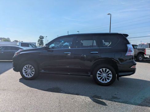 Used 2021 Lexus GX 460 Premium w/ Premium Package AWD/4WD image 7