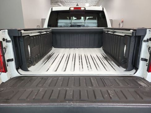 Used 2025 RAM 1500 Limited image 9