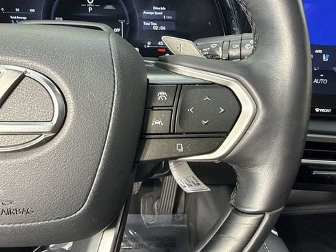 Used 2026 Lexus RX 450h AWD w/ Convenience Package image 15