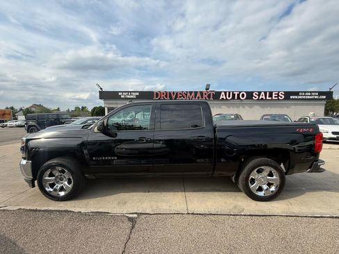 Used 2018 Chevrolet Silverado 1500 LT w/ LT Eassist Package image 8