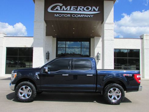 Used 2023 Ford F150 Lariat w/ Trailer Tow Package image 1