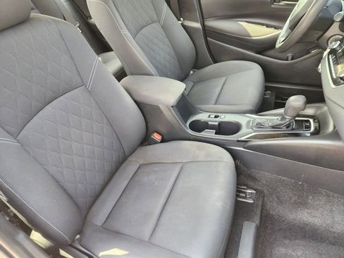 Used 2023 Toyota Corolla LE FWD image 10