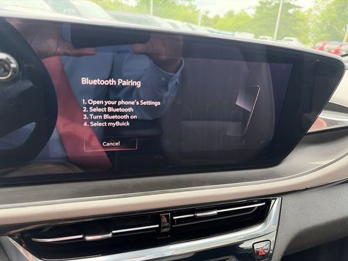 Used 2024 Buick Envista Avenir FWD image 33