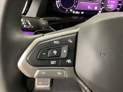 Certified 2026 Volkswagen Atlas Cross Sport SEL Premium R-Line w/ MDO Package AWD/4WD image 20