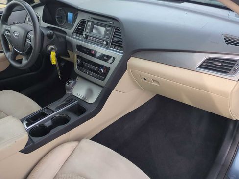 Used 2016 Hyundai Sonata SE image 25