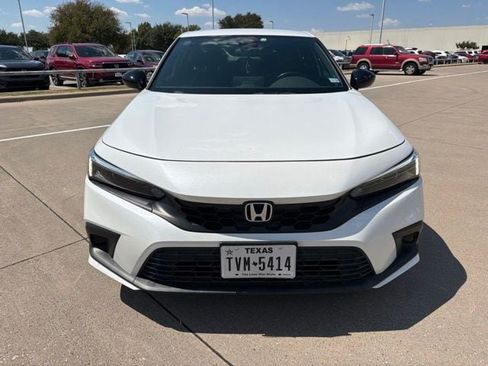 Used 2024 Honda Civic Sport image 2