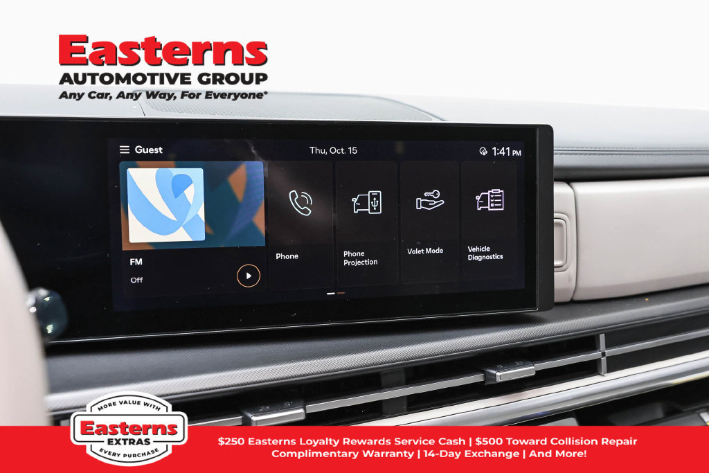 Used 2025 Hyundai Santa Fe SEL FWD image 20