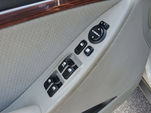 Used 2008 Hyundai Veracruz 2WD image 22