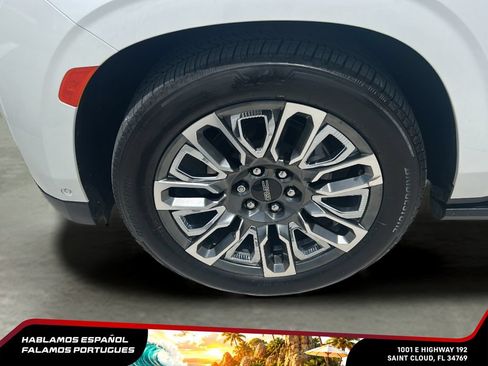 Used 2023 GMC Yukon Denali Ultimate AWD/4WD image 30