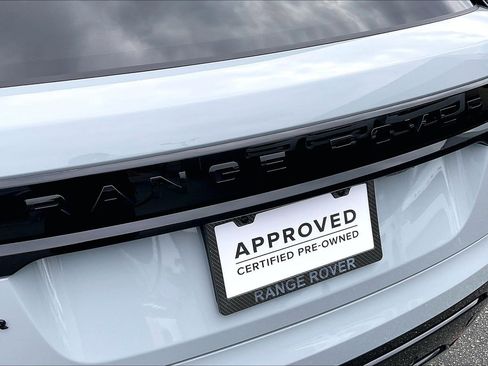 Certified 2024 Land Rover Range Rover Velar Dynamic SE AWD/4WD image 30
