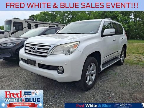 Used 2013 Lexus GX 460 w/ Comfort Plus Pkg AWD/4WD image 3