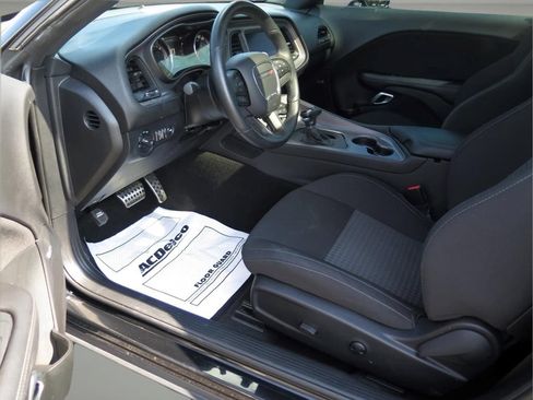 Used 2023 Dodge Challenger R/T Scat Pack RWD image 10