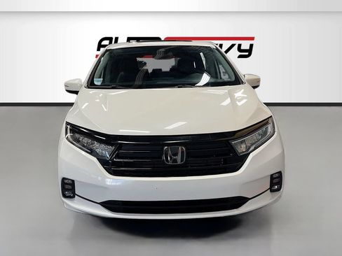 Used 2024 Honda Odyssey EX-L image 2