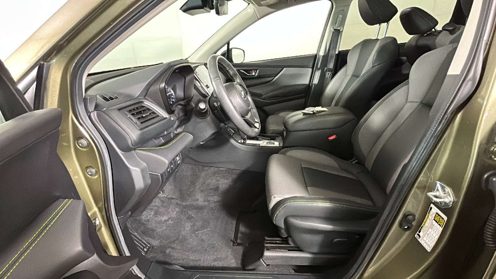 Used 2024 Subaru Ascent Onyx Edition AWD/4WD image 13